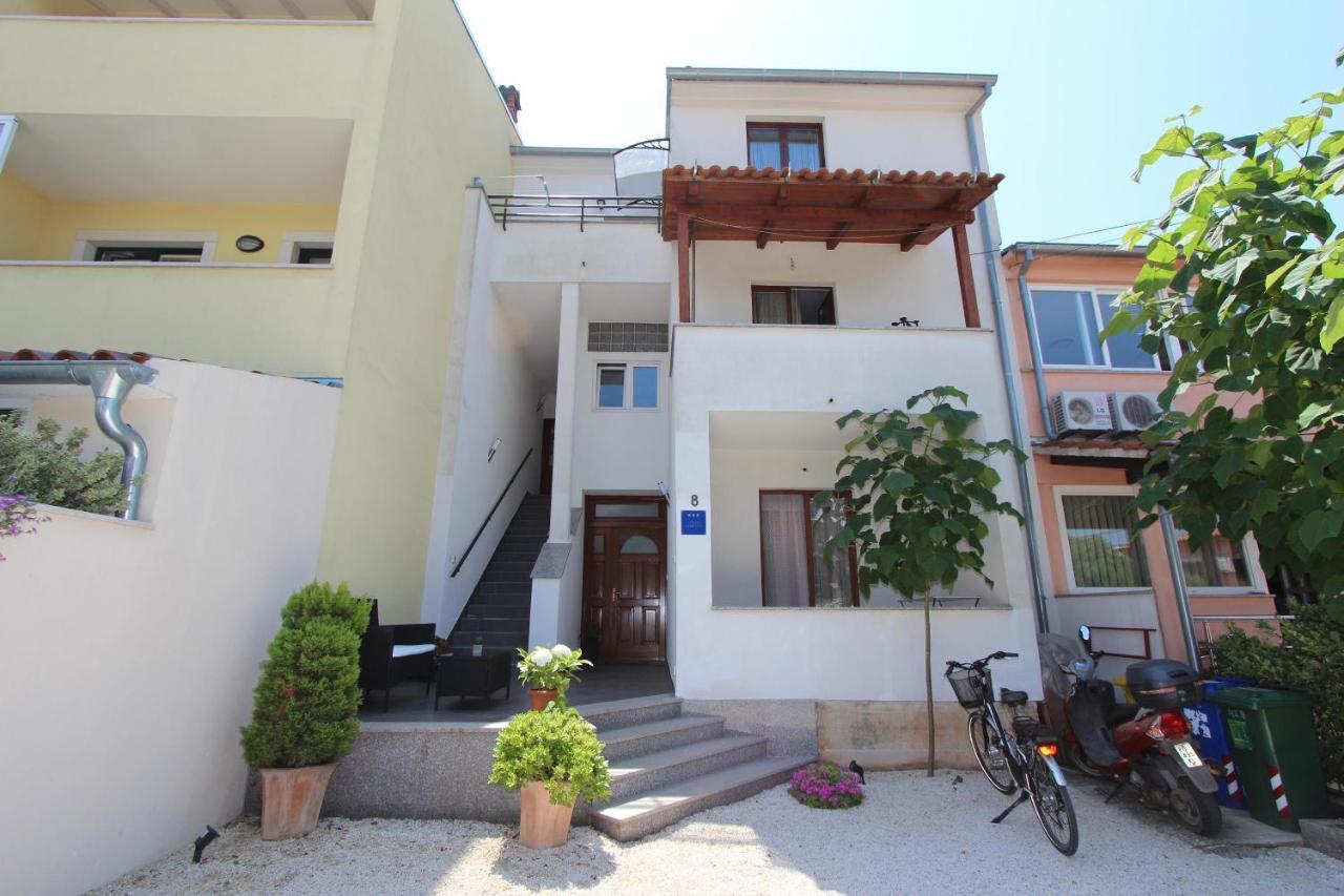 Apartments Alto Rovigno Esterno foto