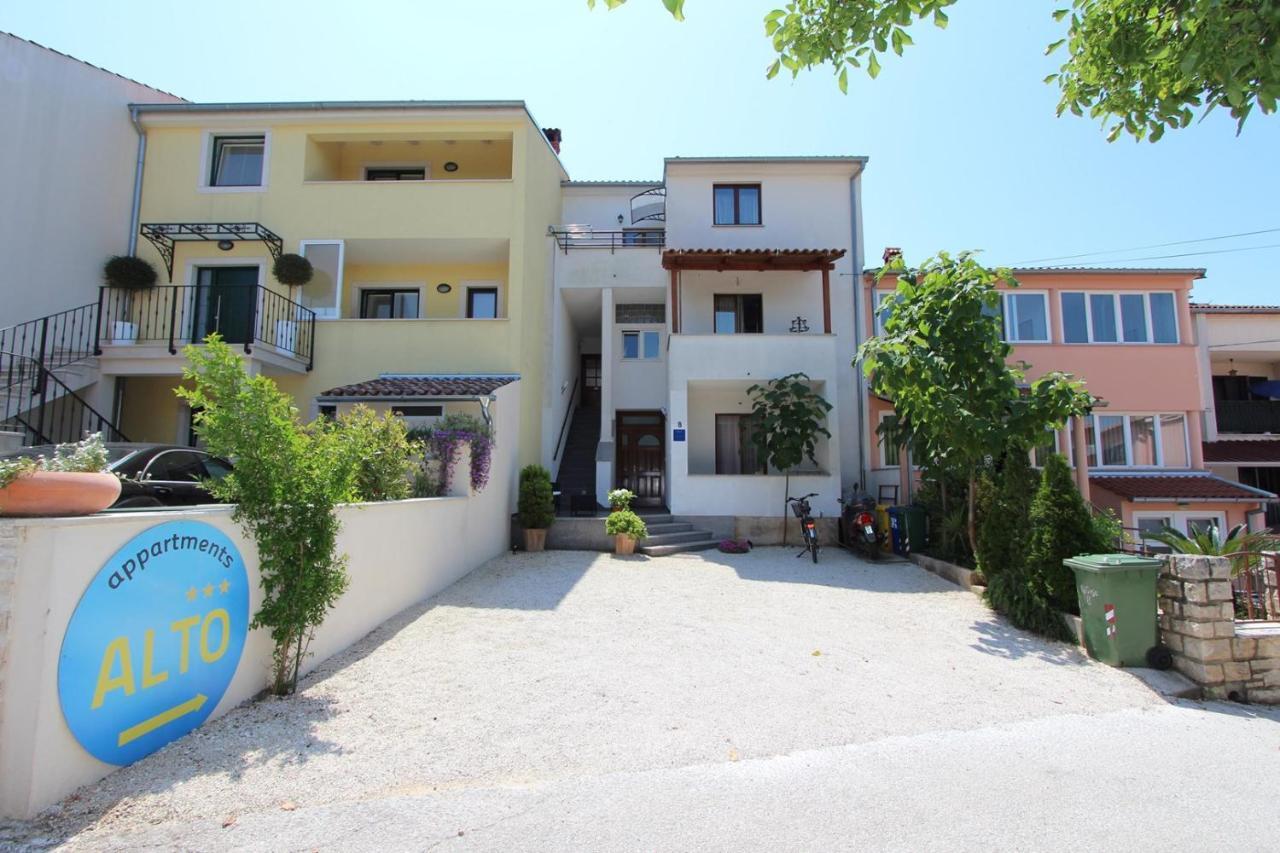 Apartments Alto Rovigno Esterno foto